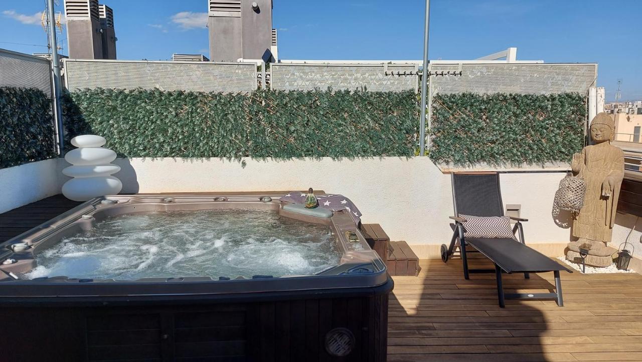 Atico De Lujo Con Jacuzzi Climatizado En Terraza Apartment Elche Luaran gambar