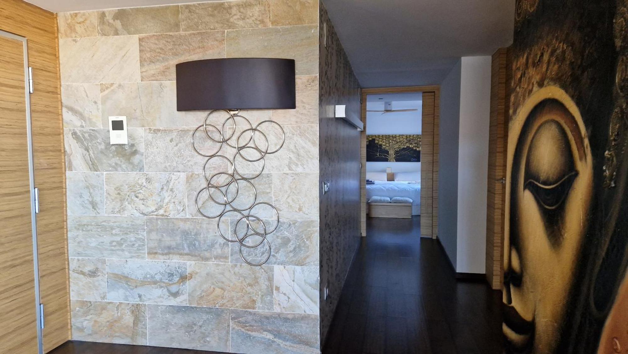 Atico De Lujo Con Jacuzzi Climatizado En Terraza Apartment Elche Luaran gambar